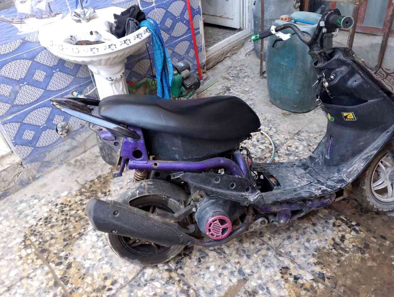 سلام عليكم عدله للبيع سعره ٤٥٠ وبيه مجال الدراجه واضحه عدك بصور يراد اله ترتيب 

مكان الدوره

***********
