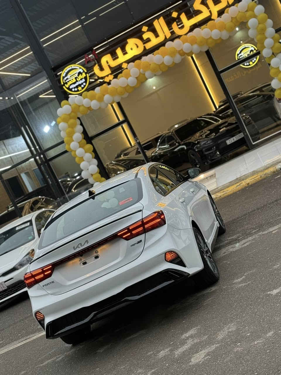 🚗 للبيع: كيا فورتي GT- line موديل 2023
📍 مكان السيارة :  موصل مدينه المعارض الجديده 
معرض الركن الذهبي 
موقع المعرض 🔽

https://maps.google.com/?q=36.342819,43.198521

📞 للتواصل: واتس اب    ***********
                                              *********** 
🛠️ المحرك: 4 سلندر 2000 دوش المرغوب
السعر بلاااااااش💥🔥😳 155$
⚙️ المواصفات:
• بصمه تشغيل بصمه ابواب تشغيل عن بعد
• كشنات جلد 
• شاشة كبيرة وكاميرا
• CarPlay و android
• تحكمات ستيرن
• أوتو ستوب
• قيادة ذاتية
• تحديد سرعة وتحديد مسار
• رادارات أمامية وجانبية وخلفية
• مثبت سرعة
• مانع انزلاق
• 3 انضمة قيادة

⚠️ أضرار السيارة:
• بابين وجاملغ خلفي 
بجم كبس ✅✅
• جميع الايرباكات سليمة

📌 تفاصيل إضافية:
• السيارة دخول جديد بدون رقم
• تترقم رقم شمالي (دهوك - أربيل - السليمانية)
• لون السيارة ابيض
• الكير والمحرك بحالة ممتازة – شرط الفحص
• صدر وخلف "بلادي"
• الرادار وحجر البيئة والكزوز  كلها أصلية
• السيارة بحالة ممتازة وبدون مصاريف
