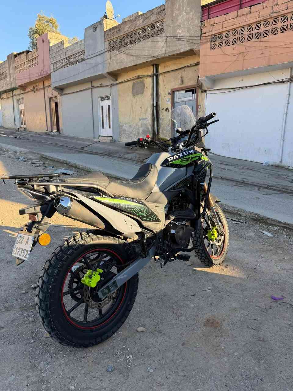 دايوان ادفنجر مودي 26 دراجة جديد مشتريه بس توازيت على بيعته الدراجة ميحتاج احجي الدراجة جديدة بمعنة الكلمة الله شاهد عليه اخت الزيرو 
رقم ***********
