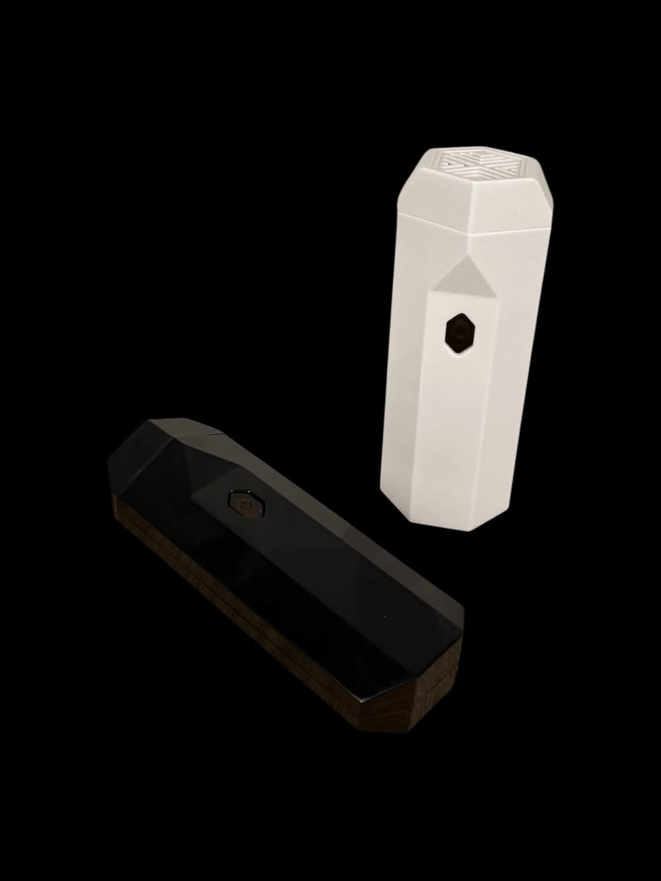 بخورك… بطريقـة أذكى ✨

مبخرة كهربائية تجمع بين التبخير وتعطير الشعر بمشط عطري واحد.

بدون فحم، بدون دخان مزعج، وبدون تعب.

حجم صغير، شحن USB، وسهلة الاستخدام بأي مكان.

رائحة ثابتة، فخامة واضحة، وتجربة مختلفة.

للبيت، السيارة، السفر… وحتى كهدية أنيقة 🎁

بخورك يستاهل مستوى أعلى 🔥

السعر فقط 18.000الف دينار عراقي


**إذا كنت صاحب هذا الإعلان وتريد حذفه لأي سبب، رجاءا أرسل رسالة إلى الدعم الفني**