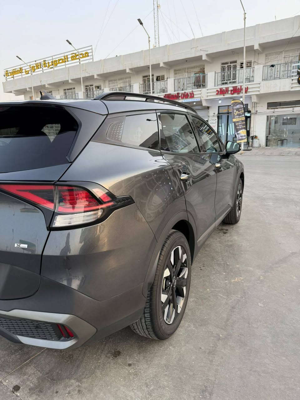 السلام عليكم
كيا سبورتج اكس لاين موديل٢٠٢٣  

عداد المسافه 84 الف كيلو 

فول مواصفات 

مكينة 2500

بصمة 

بانوراما 

فول كشنات جلد كهرباء تدفئة 

شاشة كبيرة متصلة 

حساس امامي خلفي 

شحن وايرليس

رادار مانع تصادم

جنطة كهرباء

تشغيل عن بعد

تحديد مسار

حادثها  موضوح صور 

جاملغ مبدل نفس لون 

ربع بنيد مصبوغ فقط 

باقي  وضع الشركة 

رقم شمالي باسمي تحويل مباشرة سنويه هزه جديد 

السعر 214 ورقه 

اي استفسار 

*********** مهندس علي 

مكان بغداد الدورة 

غير متواجد عل فيس 

بيع فقط
