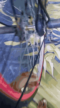 سلام عليكم بيسكل سياحي 26مديل 19باله حاويه لون اسود لماعي البيسكل مكفول من كلشي تايرات جدد تيوبات مداكر  بريك دوسات مجمبز سعر 100وبي مجال مكان بصره قبله رقم  ***********واتساب
