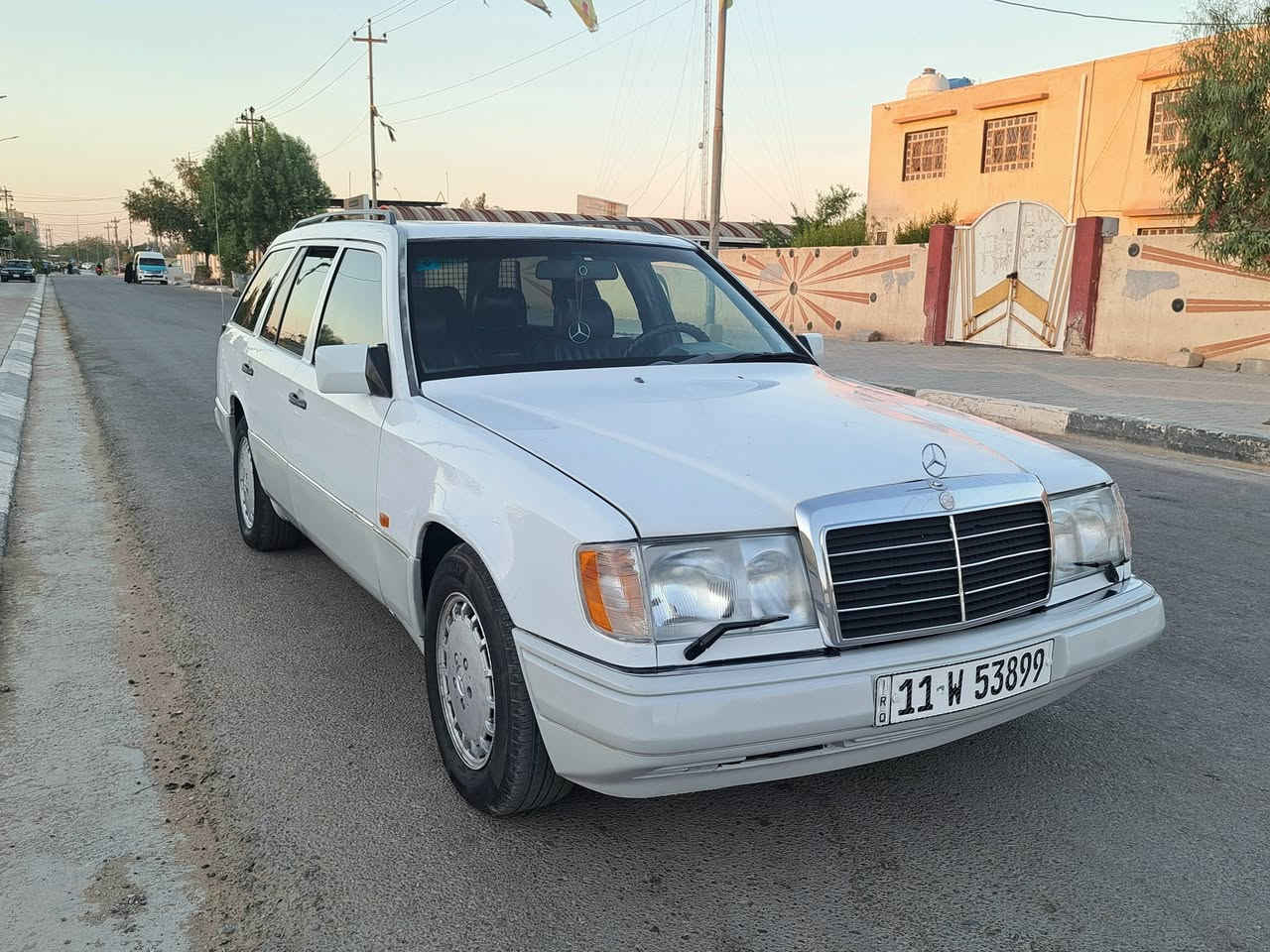 مارسدس دب هاش باك موديل ٨٨ رقم بغداد تحويل ثاني يوم كير ومكينه جدد خير من الله بلاد v6 شرط ترايك 160 حداديه جديده تايرات جدد تخم كشرها بلاد بيها كم قطعه صبغ كهربائيات شغاله مسجل بلاتوث صوت فول غرفه حلوه سياره احلا من الصور سعرها مناسب للمشتري ٤٨ وبيها مجال مكاني كربلاء
الحسينية ***********
