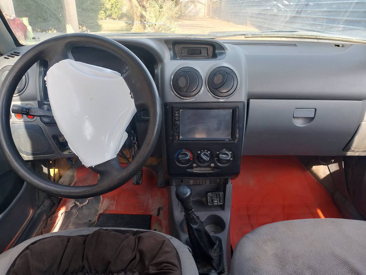 سلام عليكم
سايبه للبيع موديل 2012
رقم بغداد ألماني سياره بسمي سنويه لسنه 2028
سياره بيهة خياسات قليله محرك وكير خير من الله ابيع كوم حديد اتعهدلك فقط بتحويل وتخاذ سنويه وهيئه مصفره 
سعر 18 وبيهة مجال مكان صلاح الدين 
***********
