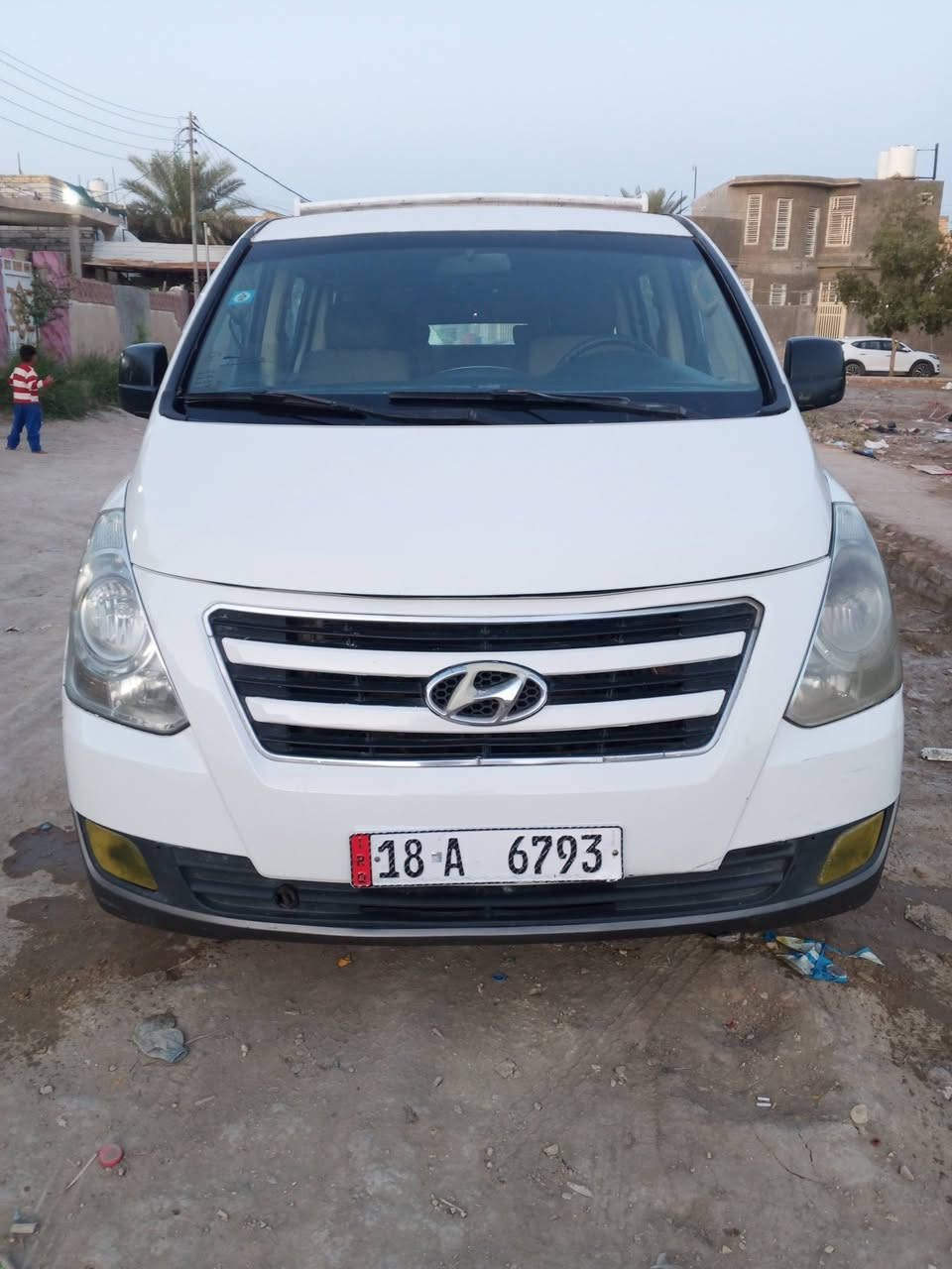 السلام عليكم عندي ستاركس الموديل 2009 سياره حلوه مال جناي سياره ماكينه حداديه اكسين جير سياره جاهزه لاخر حبايه اللي يحب يتصل على هذا الرقم عنواني بابل القاسم ***********
