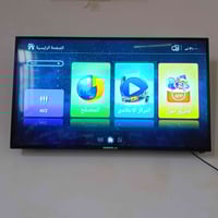 شاشة تلفزيون • للبيع