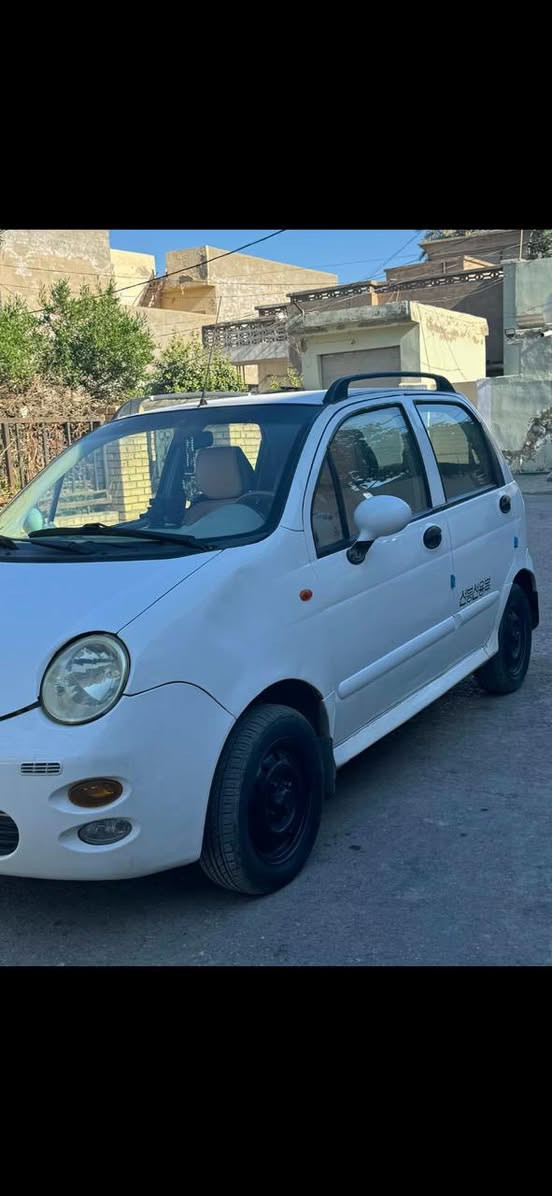 سلام عليكم 
كيوكيو 2013 اوتماتيك سياره كامله من جميع نواحي ل بنيد مصبوغ لجماليه 
سعر 35 بيها مجال بسيط 
مكان بغداد البنوك
‭0776 664 4411‬
