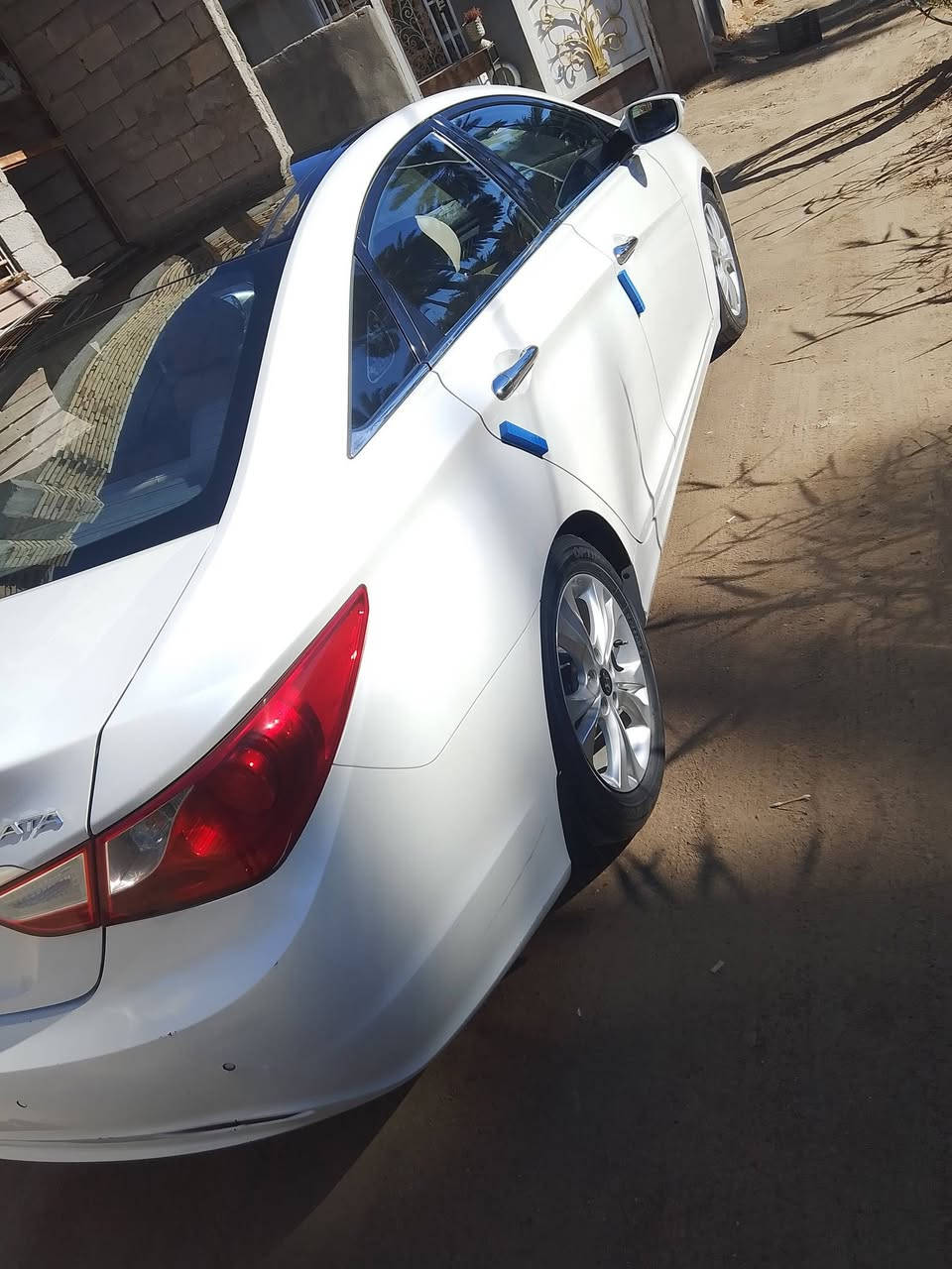 السلام عليكم سوناتا مديل 11 خليجيه  فول موصفات عد البصمه موصفات الخليجي معروفه 
مكينه 2400 دوش المرغوب
بيه فقط باب صبغ بدون فتح الباقي مكفول كفاله عامه سعر 120 مكاني كربلاء ..***********
