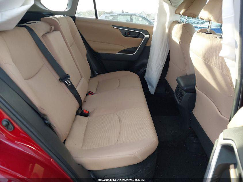 وصول اليوم في الحره راف هايبرد موديل 24 حادث جانبي بدون دواخل ارباك برده فقط السعر في عمان 152سعر مناسب جدا تدخل كتاب شهداء السياره حاليا بشركه الناقل الفضي ابو علي منطقه الحره 18 شمال لإتصال ***********
