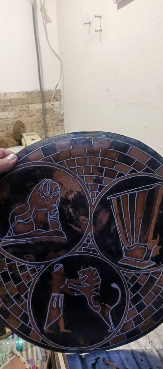 السلام عليكم عندي ذني انتيكات للبيع نحاس وقسم ستيل قيم واخذ ***********
