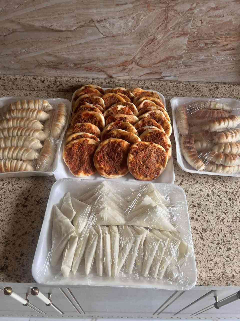 متوفر باجر عل غداء دولمة وبرياني ومعجنات 25قطعة ب10الف  متوفر كبة جريش لتحب تحجز عل خاص توجد خدمة توصيل داخل خالص


**إذا كنت صاحب هذا الإعلان وتريد حذفه لأي سبب، رجاءا أرسل رسالة إلى الدعم الفني**