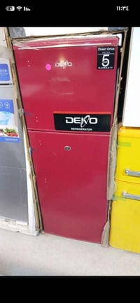 ثلاجة ديكو • ١٠ قدم • الرمادي
