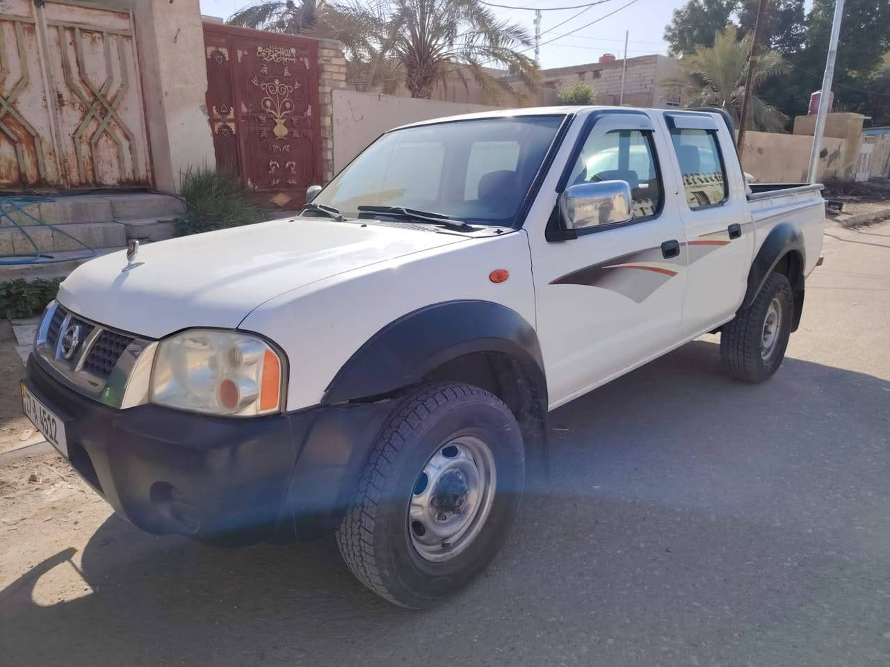 بيك اب نيسان فور ويل موديل 2012 مكفول فقط بيه بارد استعمال نضيف السعر السعر 135 ورقه 
اتصل  نهارا  ***********
