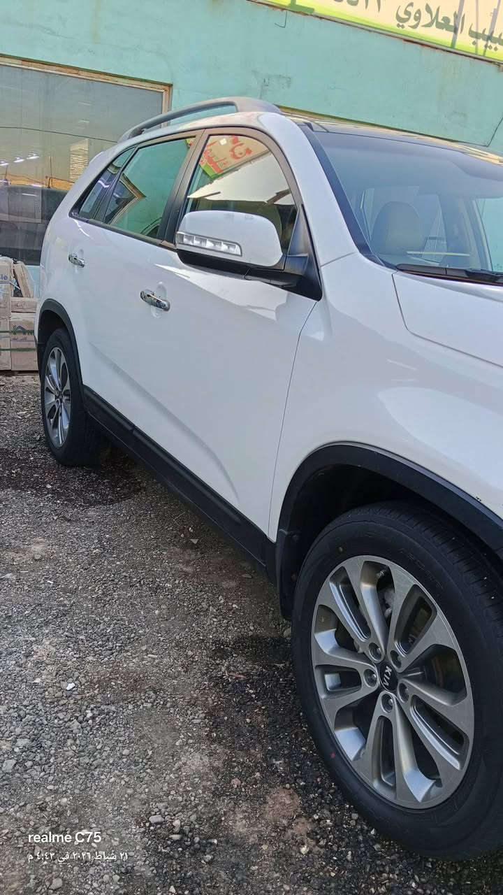 سورنتو للبيع
موديل  ٢٠١٥
كفاله عامه
فول مواصفات
٧ راكب
الون ابيض
رقم بابل
مبايل ***********
