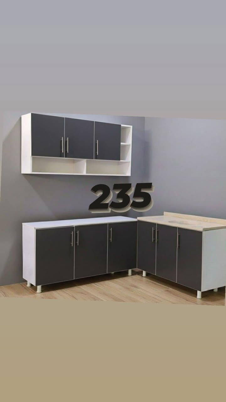 كاونترات خشب MDF ضد الرطوبه والمي
القياس ارضي وملحق متر ونص 
سنك متر و 20 مرمر 
 
#احجزوا_الان  #مطابخ 
#ديكور_مطبخ  #كاونترات_مطبخ #كاونترات


**إذا كنت صاحب هذا الإعلان وتريد حذفه لأي سبب، رجاءا أرسل رسالة إلى الدعم الفني**