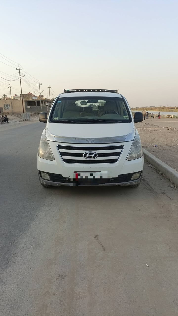 السلام عليكم
ستاركس 2009  مفتوح  وحالياً بيهه مسكر جاهزه اي نقص مابيهه تبريد تدفئه تايرات جدد محرك جديد حداده جديده رقم انكليزي بصره ب اسمي تحويل ثاني يوم السياره بيهه صبغ  ابيع صبغ عام  

السعر 130 وبيهه مجال 
مكان السياره البصره القرنه
مكلف بالنشر رقم صاحب السياره 👇

***********
