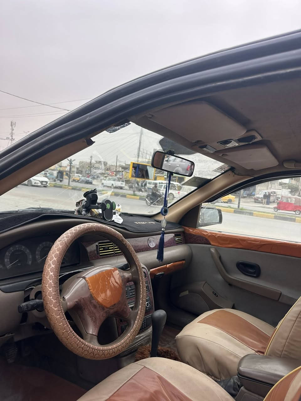 سلام عليكم سمند موديل 2011 محور كورلا حديث كير ومكينه كفاله تخم تاير صدر جديد كله شغال مكاني بغداد مدينه صدر السعر 37 
***********
