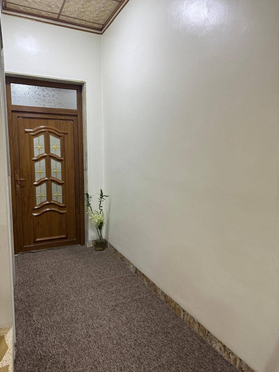 دار للبيع قرب جامع التقى الفلاح الثانيه الملعب الدولي معزول الطابق الفوك عن الجوا مساحتو ١٠٠ متر السعر ب١٢٥ وبناء حديث جمعيه ***********
