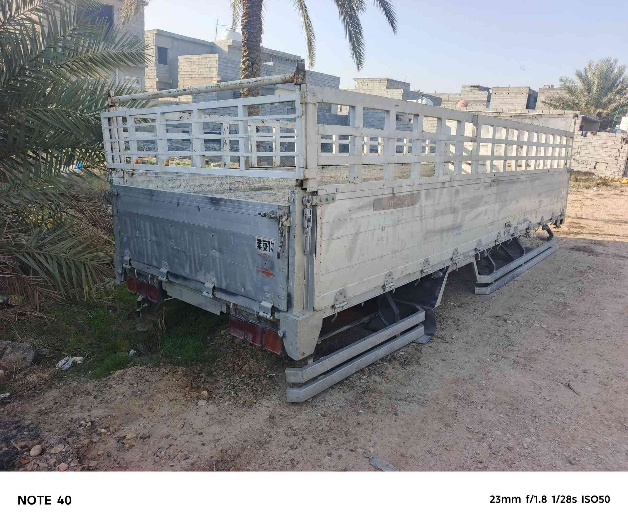 بدي هينو ٦وربع طراحيات حديد دبل شاصي حديدللبيع السعر ١٠ قفل مكان البدي بديالى ***********
