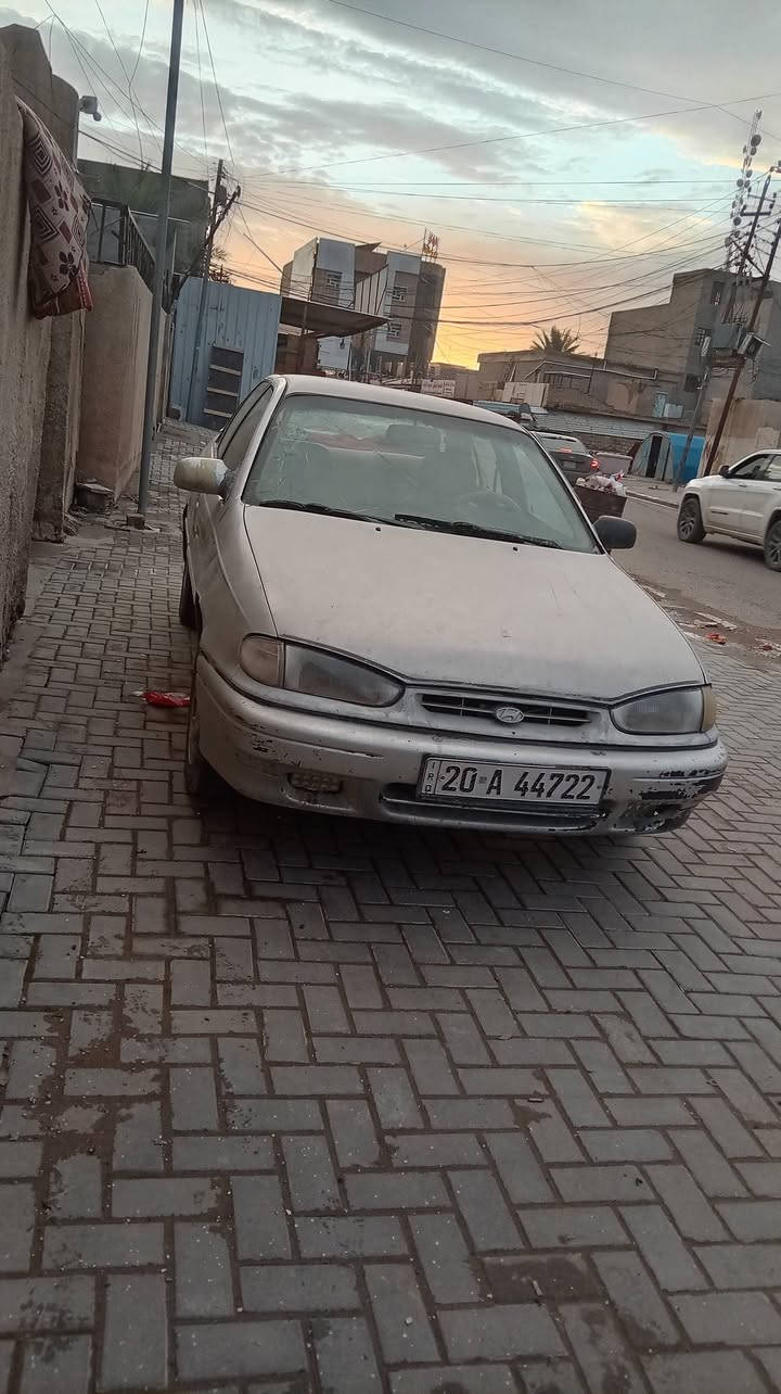 السلام عليكم — الحلال للبيع 
الانترا.  موديل ١٩٩٤.  محرك كير شرط لاتنقيص لاتبخير 
محرك شرط    مكفول 
كير عادي مكفول   
السياره بيها صبغ احزام ابيعك عام بدون ضربه بدون خياس. رقم ديالى دولي مشروع وطني تحويل مباشر. صدر وتخم تاير جديد مشط وبور جديد تبريد ثلج تتفها نار ماسحات زراكات كله شرط
محرك /وكير / وصدر. / وغرفه. /وكهربايات. /كله وضع بلاد   السياره جاهزها تشغل وتطلع   ناعمه بشكل 
مكان السياره تكريت حي الجمعيه 
سعر ٢٨ وبيه مجال 
*********** اهنا اتصال 
*********** هاذ رقم وتساب فقط 
ومتوفر ماسنجر
