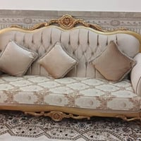 طقم 8 مقاعد • جديد • ميز وطبلات