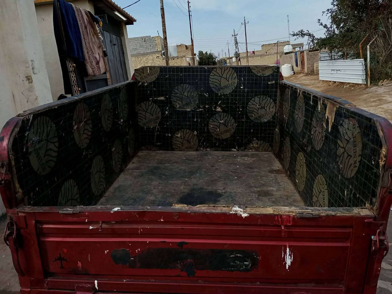 سلام عليكم شباب.. للبيع ستوته دايون.. ستوته خير من الله شغل وطلع كبل الله شاهد مكاني بغداد النهروان .. شراي يجي خاص.. أو يتصل )***********
