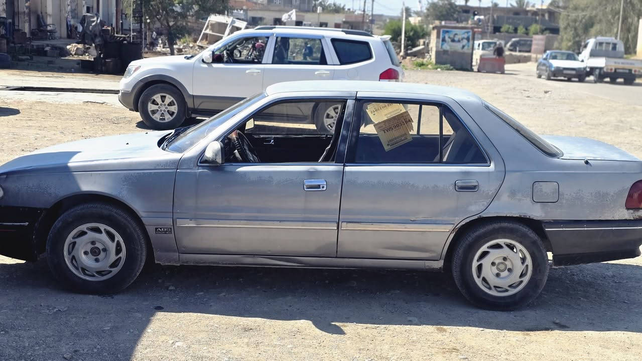 سلام عليكم مكلف ب نشر سياره سوناتا 1 كير عادي مسكر  مصطره موديل ٩٢ سياره مكينه كير خير من الله  حدايه كامله تدفئه شغال سياره سنويتها ساقطه صار سنتين تحويل ثاني يوم مكان سياره ديالى منصوريه الجبل  الاستفسار عل رقم ***********
