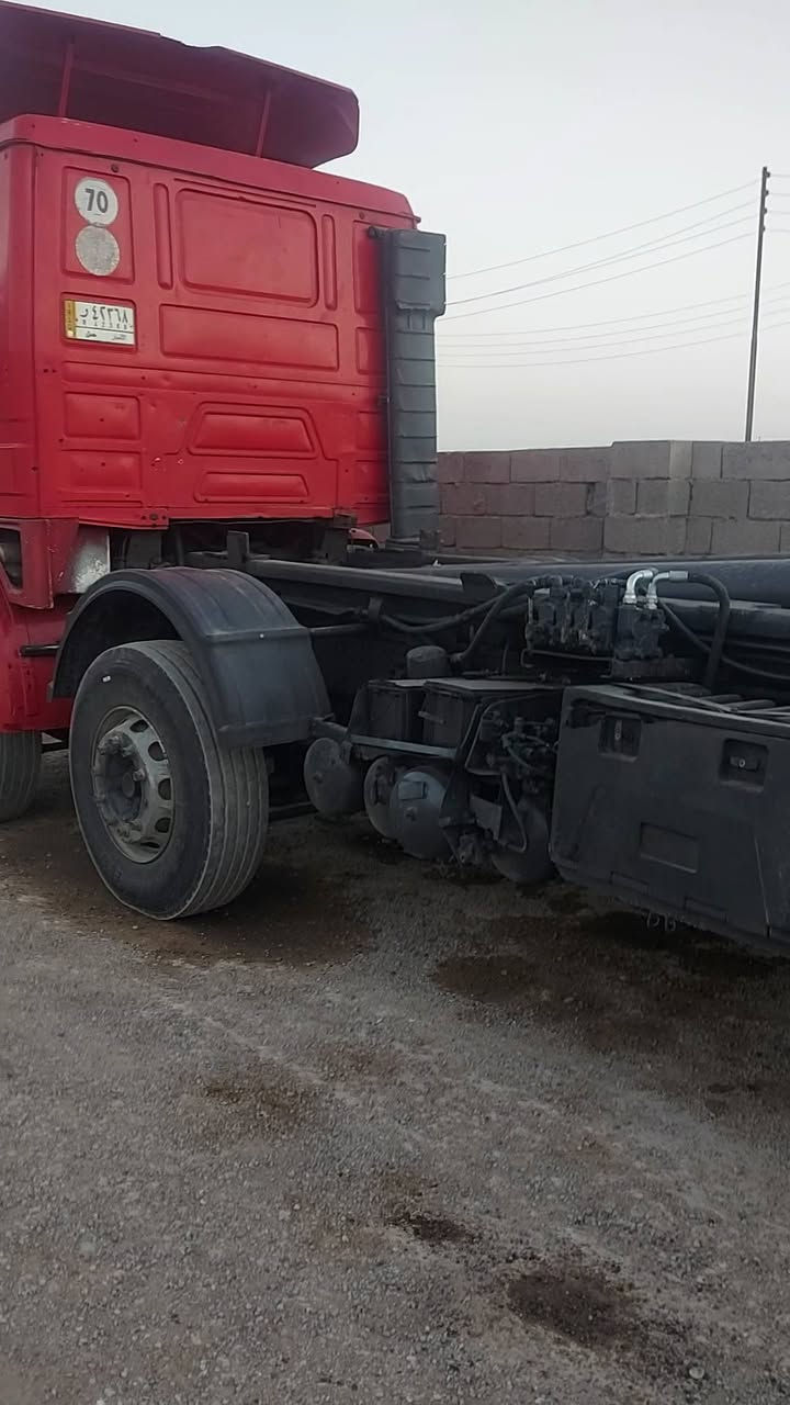 السلام عليكم البيع سكانيه ١١٣ مكينه وكير مجموعه السياره مكفوله السياره سكي كلاب و شديتله جهاز تريده بدون جهار تريده بجهاز سنويه ماصاقطه *********** ***********s السعر ٢٨٠
