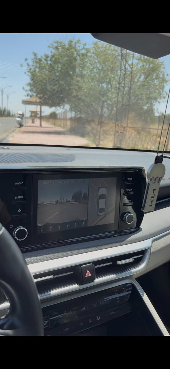 Kia k5
2023

58.000km

خليجيه

وكاله نم 

مكينه2.5 تنفس طبيعي

فول مواصفات

داتاشو 

5 كامرات 

كشن كهرب حار بارد

بانوراما 

للتواصل ***********
بدون صبغ بدون حادث
