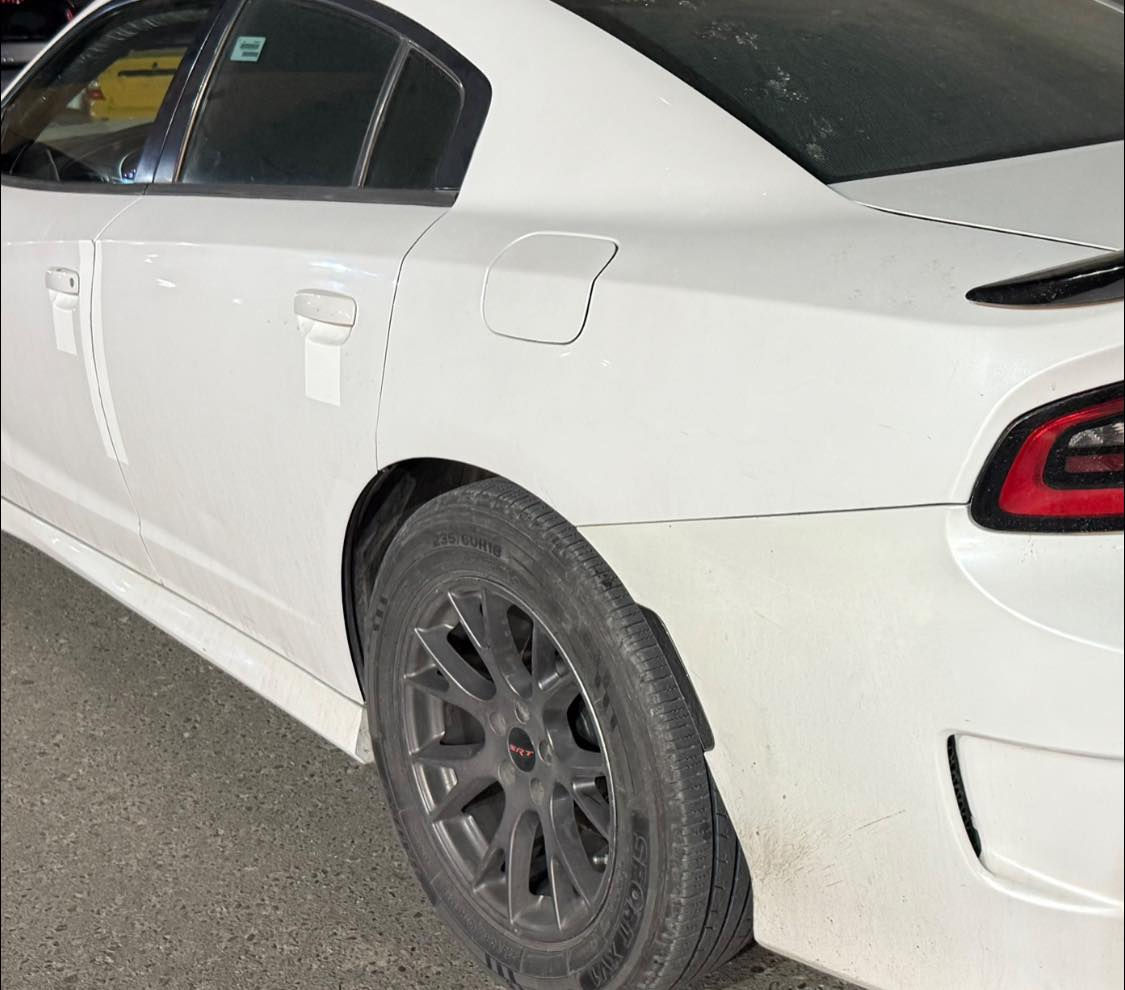 سلام عليكم عندي ويل 18 بي تخم تاير اريد مراوس ب20(***********)
