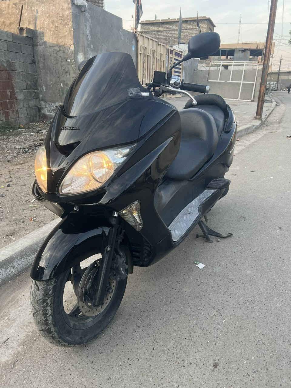 يا الله
فورزه 0/8
6كير 3تحويلات 
مكينه كلجات خير من الله 
كهربائيات جويتر كله شغال 
السعر ٩٥٠ 
مكاني بغداد حي النصر 
رقمي ***********
