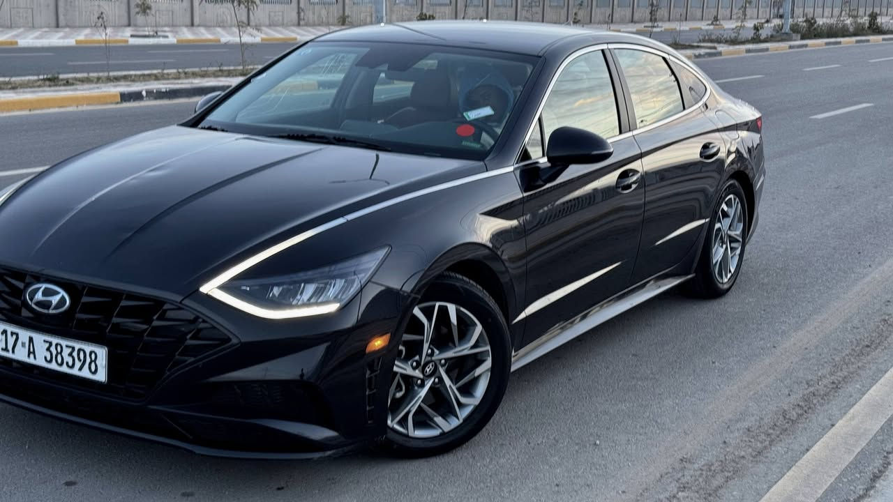 سلام عليكم 
سوناتا (2023) فئه SEL ماشيه 40 الف جديده كارتون 
مواصفات• 
رادار جانبي 
رادار امامي 
كامره دواره
مرسي السائق كهرباء
سايد بريك بصمه 
بصمه تشغيل 
بصمه ابواب 
تشغيل عن بعد 
جام اوتو 
منفد شحن + منفذ USB
تبريد منفصل 
قياده ذاتيه 
تحديد مسار 
صندوق بصمه 
گير دگم
لايت زنون بلاد + لد + بگ لايت لد 
تبريد تدفئه شغال سياره جديده دهن وبانزين محسن ماشامه العادي ادامه منتظمه حادثها تبديل قبق جنطه وتعمير شويه من الجاملغ الخلفي بجم كبس بيها طختين من حادث امريكا بالجاملغ الخلفي مامعمرات ولا مصلحات رقم مثنئ معوقين الدولي الجديد تستلم وكاله عامه مطلقه اني اتكفل بيها 
($السعر165وبيها مجال) *********** (مكاني كربلاء)
