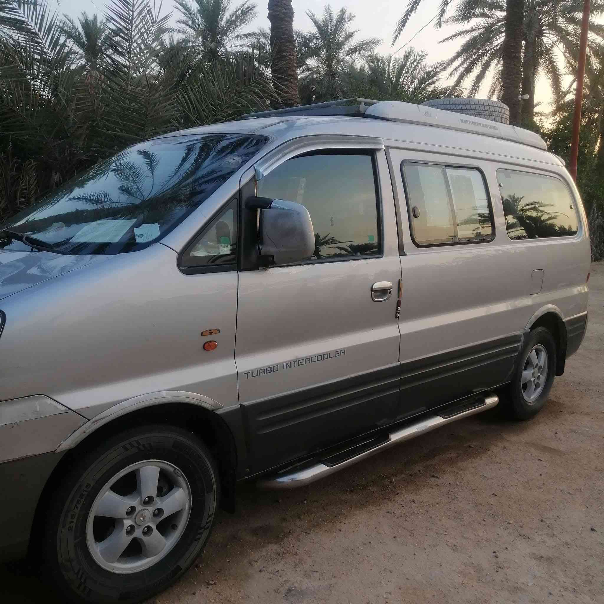 تحية طيبة وبعد لكل سواق العجلات الاستاركس . الي يرغب يشتري عجلة  او مراوس بسياره ناصي  استاركس ٢٠٠٧ سلفري اللون وأيضا الدواخل والكشنات والكاعية نضيفة والكير اوتماتيك البلادي محرك نوع مفتوح تبخير بالمكينة والسنوية بأسمي رقم بابل ألماني . ف الحب يشتري متواجد ضمن قضاء المحاويل قرية الكريعات السعر ٨٠ ورقة وبيها مجال للطيبين . وهذا رقمي الاسيا *********** / ***********

