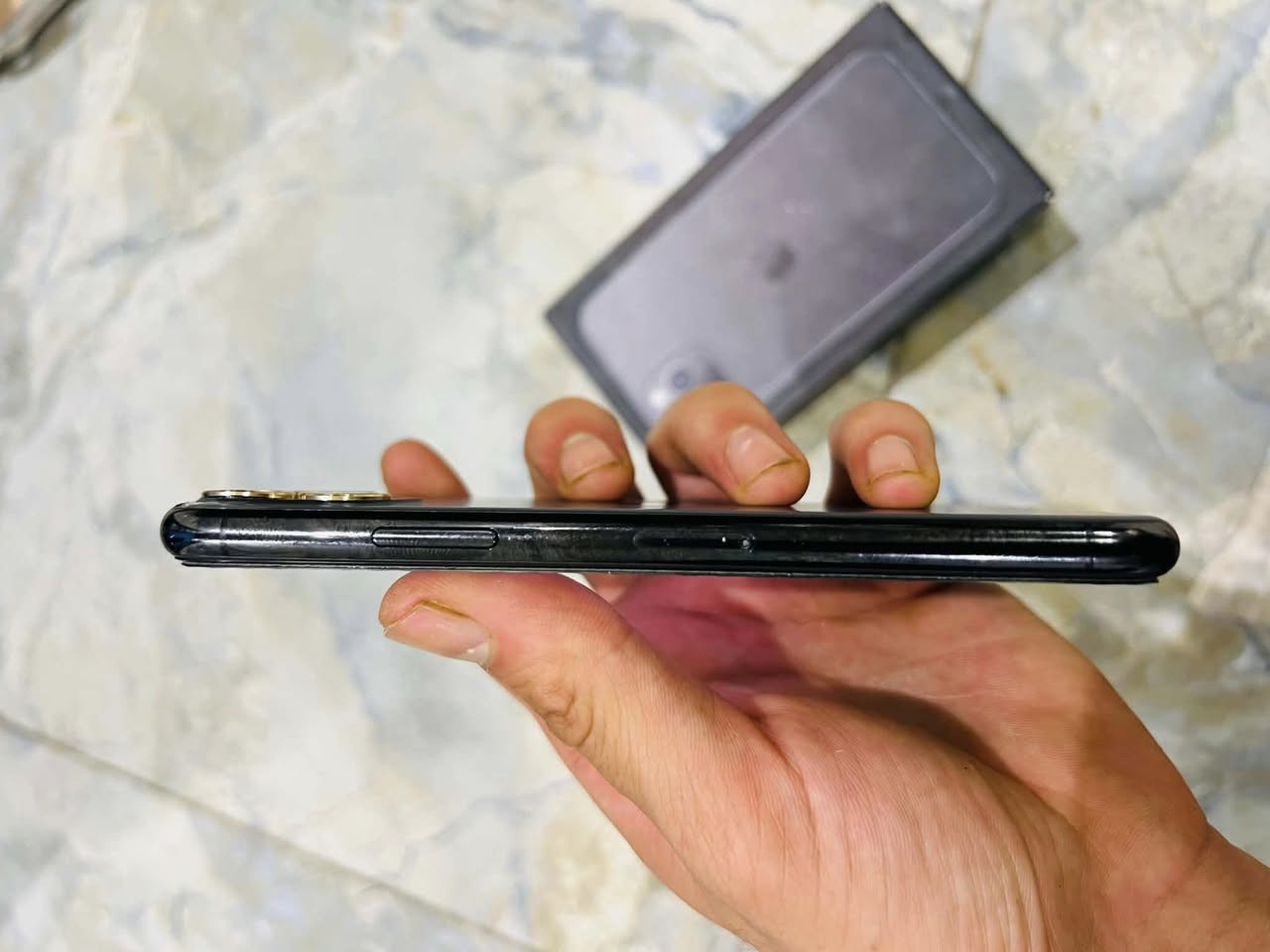 السلام عليكم 11 برو الصغير فقط برو ، 
ذاكرة256 بطارية 80 نضافة فول وتر وتر الجهاز ممفتوح ، كارتونة ويا فقط بي هاي الفطر كلش صغير بل ظهر ولامبين اصلاً بل كـفر موضح كلشي بل صوره للبيع او مراوس ب11 عادي او 11برو ماكس مكاني بغداد ناحية الرشيد رايدة275 الف وبي مجال للشراي.


**إذا كنت صاحب هذا الإعلان وتريد حذفه لأي سبب، رجاءا أرسل رسالة إلى الدعم الفني**