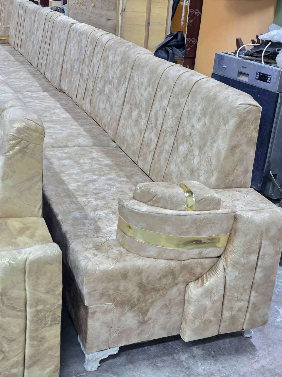 تخم ديواني حرف ال ١١ نفر تزكام 
السعر ٢٤٠ الف للأستفسار ***********
العنوان نجف سايدين نصر ميلاد النجف, العراق
