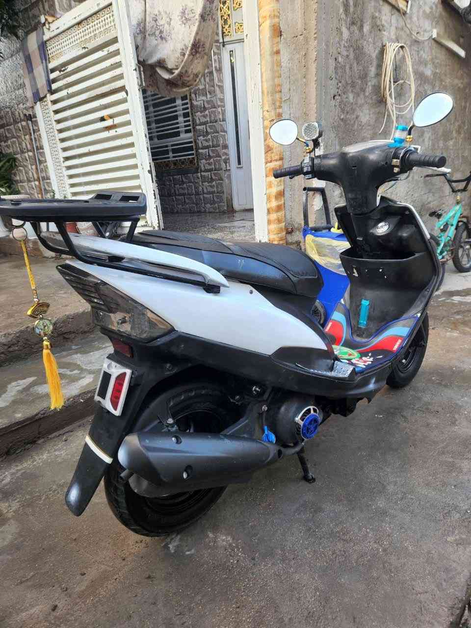 السلام عليكم
ماكس عدله نظافة 100
كفاله100
مكينه مكفوله لا تبخير ولا تنقيص وين متريد تروح بيه روح 
موجود وياهة كفرات هدية
السعر 850 وبيه مجال
مكاني بغداد التاجيات


**إذا كنت صاحب هذا الإعلان وتريد حذفه لأي سبب، رجاءا أرسل رسالة إلى الدعم الفني**