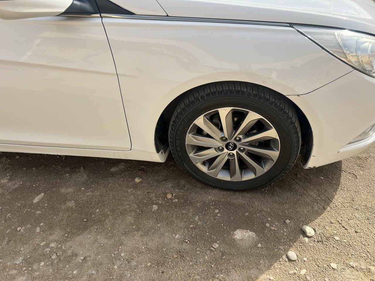 سلام عليكم سوناتا  موديل 2013 خليجي البيع  بيه  بنيد مبدل اصلي /حله ورديه خارج سعر 128 وبيه مجال قليل اي ستفسار علئ الارقام ***********
***********
