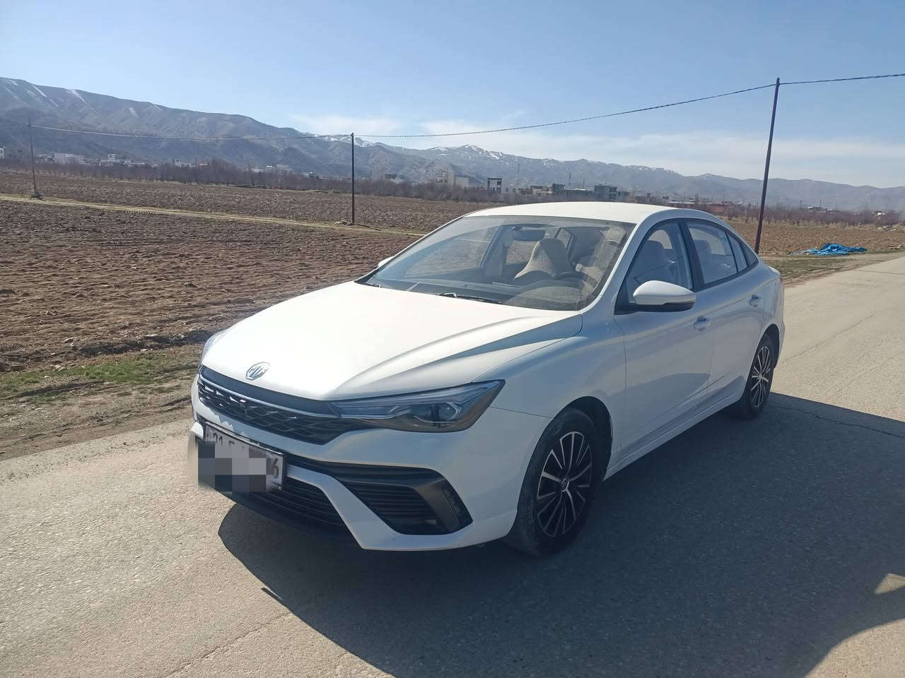 MG 5
2025
سه ياره كه فوله به س سلايت نيه ناو بيجي 
شاشه گه وره ده رگا بصمه هانبريك كاره با ئوتو هولد
تبريد مركه زي 
 لايت و بگلايت ليدبلاجکتۆرته نها13هه زارڕۆشتوه زه مانی شه ریکه یه به بئ ده عمولئدراو کرانه وه سه نه وی تا2030 به شه رتی ته حویلوخه رامه ڕه سمی سۆنه ره که یم داناوه سئعری خواربازاڕ   *********** فایبه ر 
کامل سئرفس کراوه تا20هه زاری تر پئویست ناکات بجیته وه بۆشه ریکه ڕۆنی بۆبگۆڕیت
