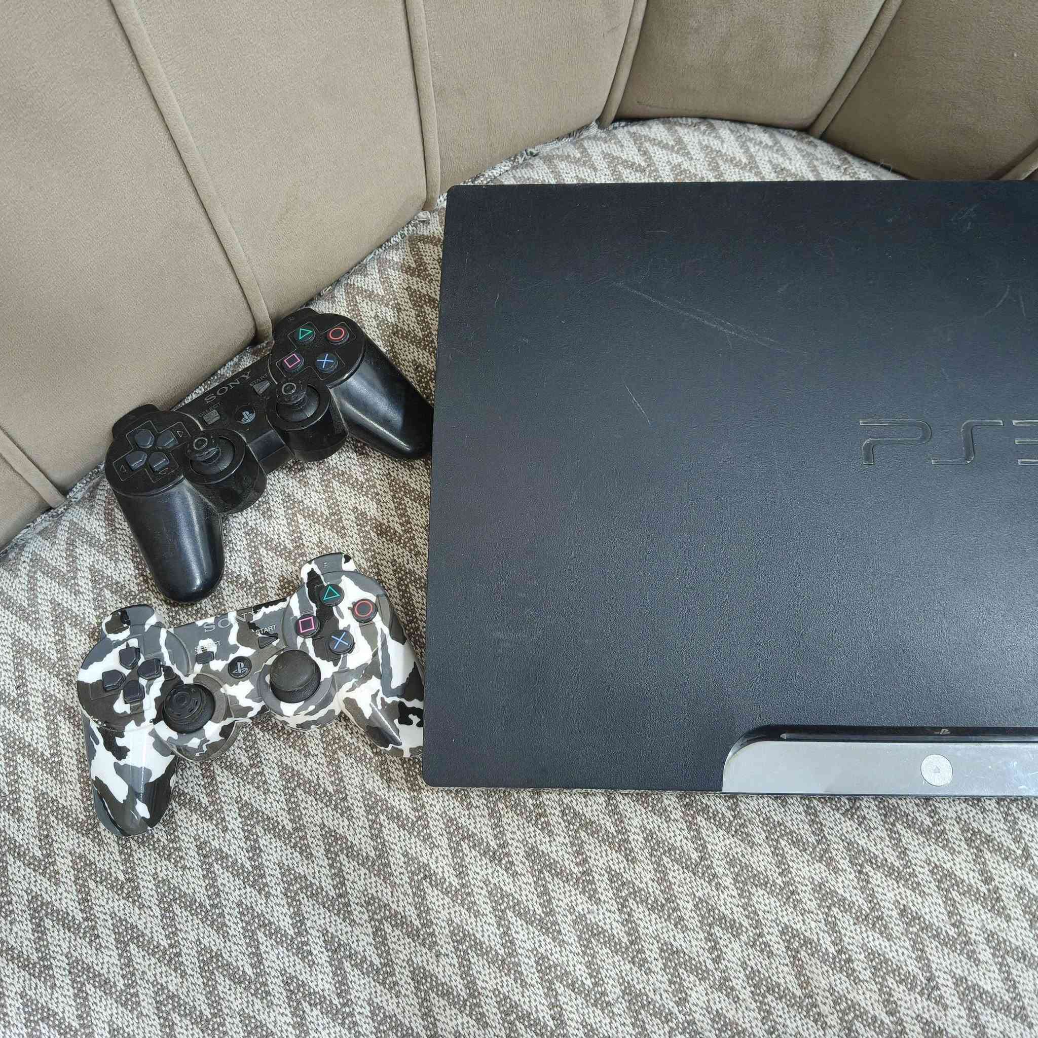 السلام وعليكم بلي 3 سلم للبيع البلي كارت شاشة عطلان السعر 50


**إذا كنت صاحب هذا الإعلان وتريد حذفه لأي سبب، رجاءا أرسل رسالة إلى الدعم الفني**