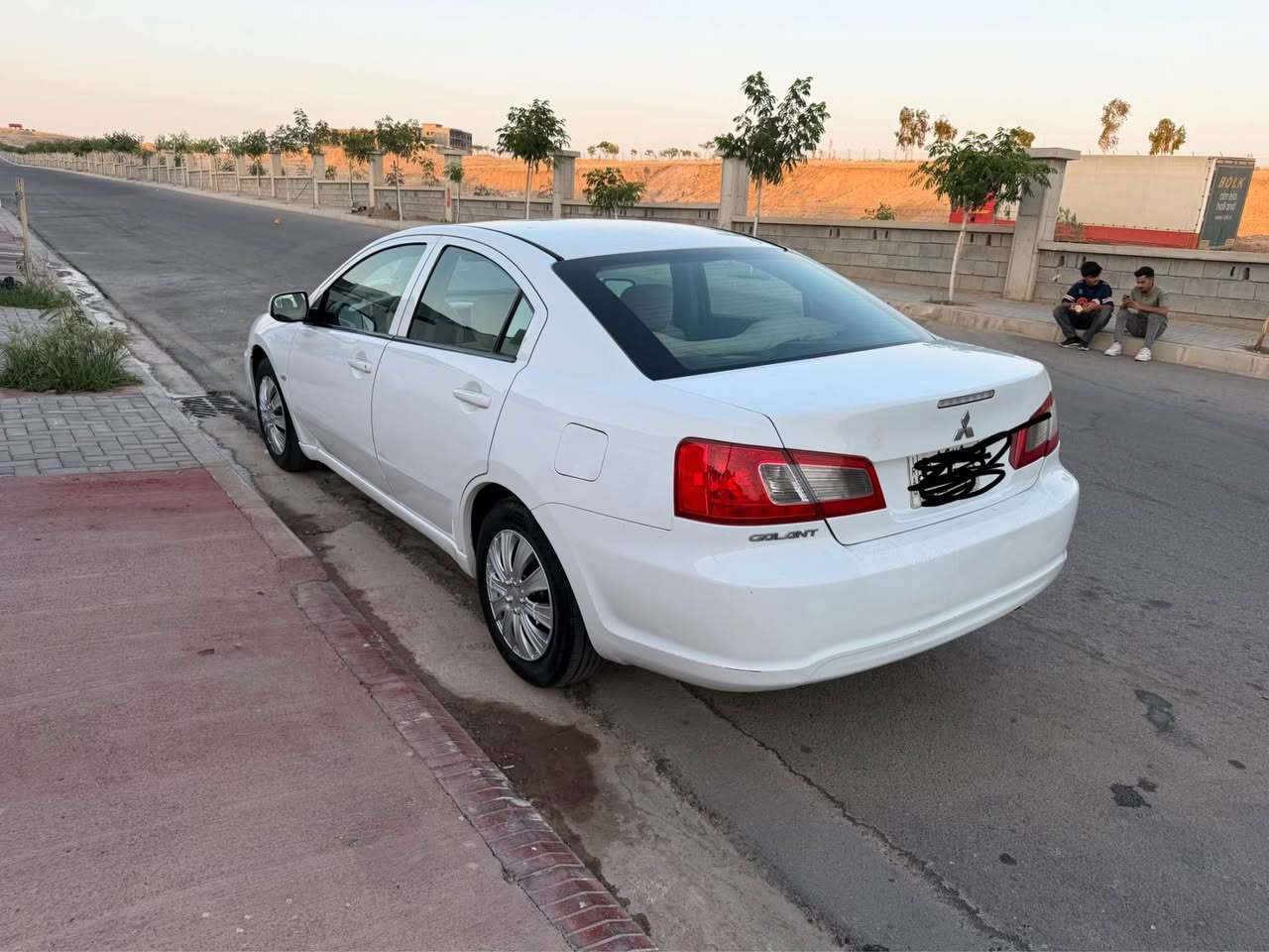 گـلاند ٢٠١١ رقم بغدا بةناوشةريكة
گـيرومـةكينة بي عـةيب
بي بوياخ 
تةبريت سةلاجة
تايةي تازةية
سيارة بةناوشةريكة زور بي كيشةية
سيارةكة زور جوان ماوةتو
نمونةية لة جوانيا
كورينةوةش دةكةم
شوين كــةلار

*********** السليمانية, العراق
