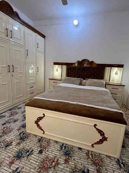 معمل نجارة القمه
ورشة الفرشاة الذهبية لصبغ الموبيليا بأنواعها
الأنبار - هيت -الزهور الأولى قرب متنزة الزهور
هاتف ***********
واتساب
عمر جلود
صبغ اوف وات والاسطح تعتيق صاجي
متوفر السعر 3250 مع النقل والشد
غرفه حطاطه 
للأستفسار واتساب
***********
