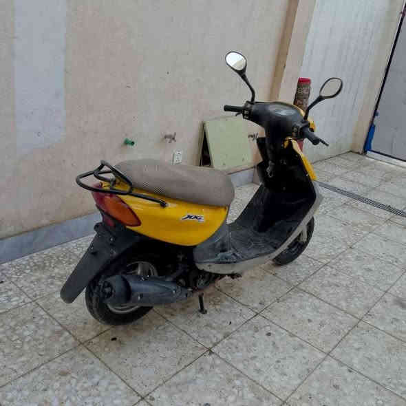 دراجة ماكس قجمه ياباني سرعة 120 مكينه بلاديه ما مفتوحة ابد ناعمه شلعه قويه كهرباء كوله شغال نكره سلف هندر اوراق بسمي الدراجة صار شهرين من نازله رنبه على ايدي مكفوله السعر 425 بغداد الشعب رقمي ***********
