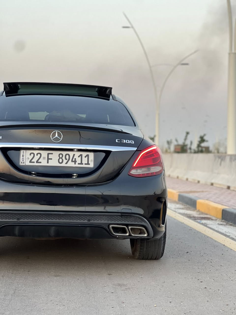 سيارة مارسيدس c300 للبيع موديل 2016 
داخلة كلين وهنا صايرة بيها طخة بسيطه بالجنطة بجم كبس 
كير مكينة مكفول ما مطخوخ ماشية 140 الف 
تخم تاير السيارة مو ناقصها شي والسونار منشور ويا الصور
باسمي تحويل مباشر 
 سعرها 200 $ وبيها مجال بسيط 
اتصال على الرقم ***********
