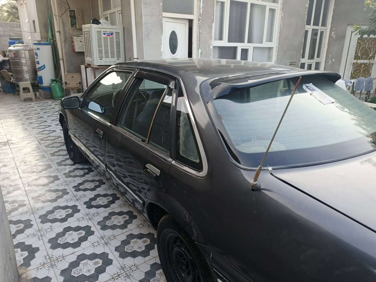 سلام عليكم برنس موديل 1994 رقم ديالى دولي جديد هزه وسنويه جديده 2030  شوكت ما تريد تحويل احولك سياره بلادي قطره خياس ما بيها شواصي جدد بدون اي خياس مكينه ٢٠٠٠ المفتوح المرغوب گير أوتوماتيك  كهربيتها كلها شغاله جام يصعد وينزل اشاير لايت زنون ابيض منضومه تبريد شغال جان عندي بس طكت صونده مال تبريد يعني يرادله بس صونده وتشحن غاز فقط صدر امامي خلفي جديد ٥ ويل بلادي حتى لسبير ولباقي شوفت عينك للبيع 25وبي مجال  مكاني ديالى بلدروز ***********
