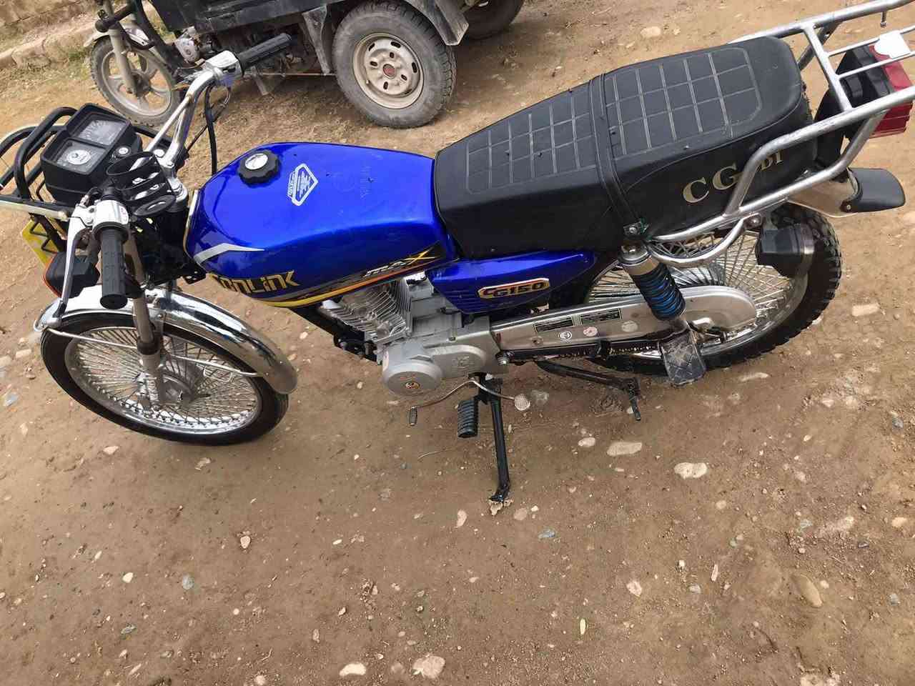 اسلام  عليكم . للبيع 💸
تايگر موديل ..21......سعره 350 وبي مجال للشراي

محرك مفتوح . الدراجه نصبتهه حلوه وكلو شغال

نضافه گدام العين.  ....

مكان بيجي شارع المصرف  

تواصل  . *********** 

خاص مفتوح
وهلا بل شرااااي🫶
