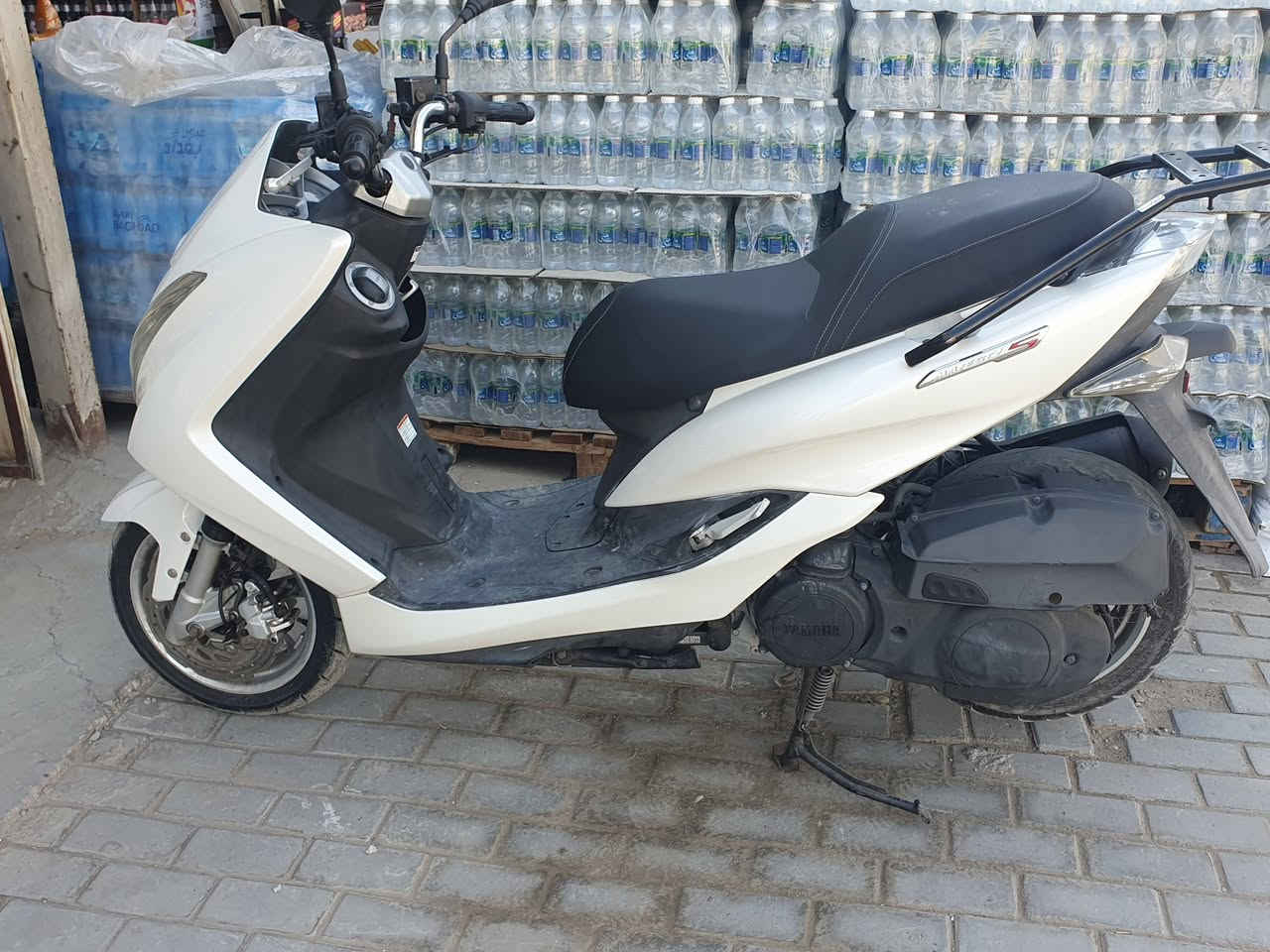 دراجة ماجستا اس ام الد للبيع  ماشية 15 الف فقط جديدة واي شخط مابيهة  كفالة عامة بعدهي بدهن الشركة للاستفسار خاص موجودد
***********
