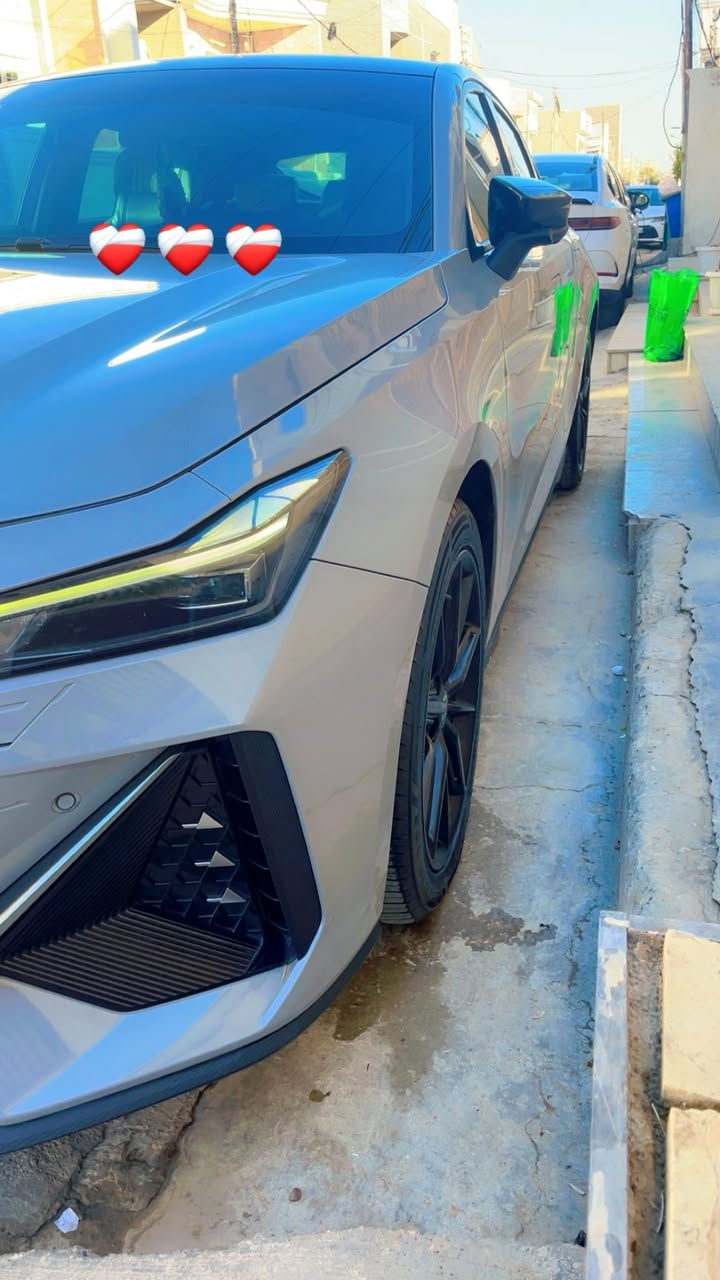 شانجان يون في للبيع حره باسمي موديل 2024
مواصفات فول مواصفات ماشيه 32 الف
كفاله عامه من كلشي 
محرك 1500 تيربو
مكانهه بغداد الاعلام
سعرهه مناسب جدا 
شراي يتصل ويدلل
***********
