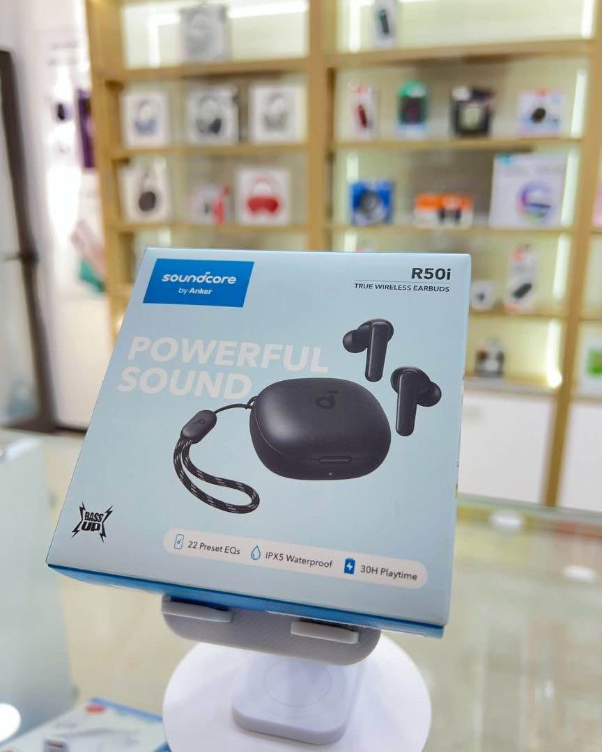 Soundcore r50i 

•🔊 صوت قوي وعميق مع تقنية BassUp اللي تعطيك إحساس مذهل مع كل نغمة.
•⚡ بطارية تدوم حتى 30 ساعة مع علبة الشحن – يوم كامل من الموسيقى بلا توقف.
•💦 مقاومة للماء IPX5 – استمتع بالرياضة والمطر بدون قلق.
•📱 تخصيص الصوت من التطبيق مع أكثر من 20 إعداد جاهز لتناسب ذوقك.
•🎙️ مكالمات أوضح بفضل ميكروفون ثنائي مدعوم بالذكاء الاصطناعي.
•⏱️ شحن سريع – 10 دقائق تكفيك ساعتين تشغيل! بغداد, العراق


**إذا كنت صاحب هذا الإعلان وتريد حذفه لأي سبب، رجاءا أرسل رسالة إلى الدعم الفني**