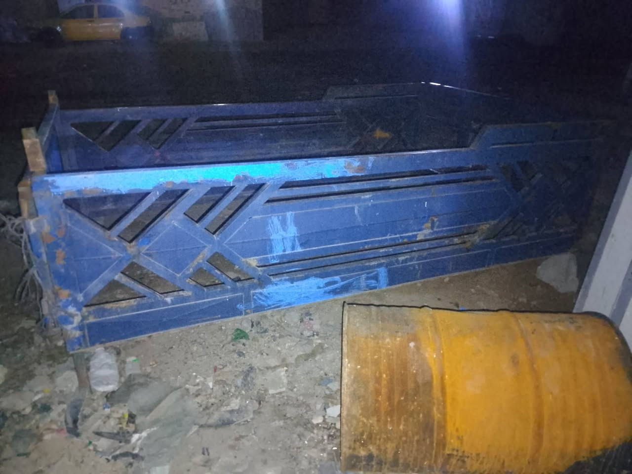 سلام عليكم محجر البيع مكان بغداد المعامل رقم ***********
