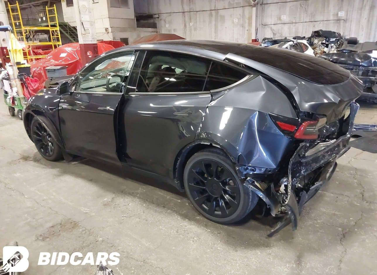 تسلا 2024 موديل واي دبل ماطور لونج رينج السيارة 20 يوم توصل دبي ماشيه 24
مكاني بغداد السعر واصل دبي 130على وضعها ممكن تدخل الأربيل على وضعها واصل اربيل على وضعها 145 رقمها على اربيل مجاني 

مكاني بغداد ***********
